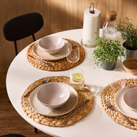 Set 4/5/6 pièces Straw Seagrass Wicker Water Jacinth Set de table tissé sous une assiette pour la salle à manger et la fête