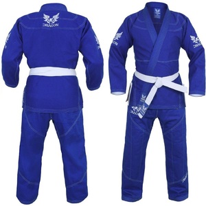 Kimono de Karaté, Judo et Jiu-Jitsu Brésilien (BJJ) Personnalisé avec Logo Brodé ou Imprimé – Confortable et Durable – Vente en Gros - Product Image 1