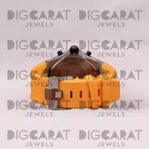 Reloj de Lujo con Diseño Redondo, Diamantes Moissanite, Resistente al Agua, Cuarzo, Unisex, Correa Amarilla, para Venta al Por Mayor y Exportación - Product Image 3