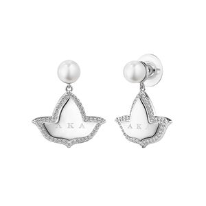 Boucles d'oreilles pendantes en forme de feuille avec perles blanches argentées et garniture en cristal, design élégant, bijoux de mode pour femmes - Product Image 1