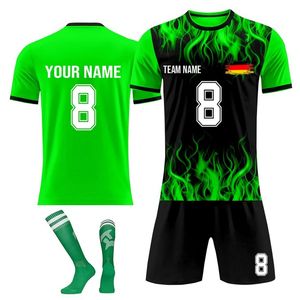 Maillots de football imprimés par transfert thermique de haute qualité, en tissu mesh respirant, designs personnalisés, kits de football à manches courtes pour unisexe - Product Image 3