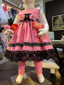 Vestido de algodón de pollo de estilo largo de nuevo diseño para niñas y niños para fiestas de primavera traje de princesa con toque negro para niños - Product Image 6