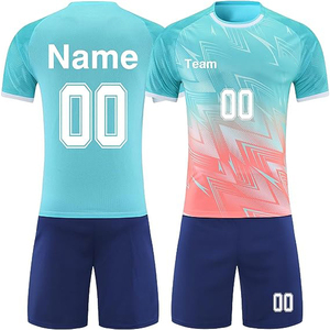 Ensemble d'uniformes de football unisexe personnalisables avec nom et numéro, maillot de football léger en polyester respirant à séchage rapide pour l'été - Product Image 4