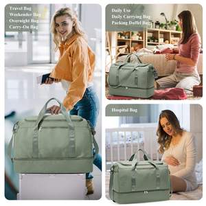 Sac de sport de voyage imperméable vert sauge avec compartiment à chaussures au bas et poche avant - Product Image 5