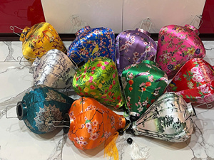 โคมไฟไหมโฮอิอันแบบดั้งเดิมของเวียดนาม ทำด้วยมือ สีสันสดใส สำหรับเทศกาลตรุษจีน งานแต่งงาน ตกแต่งบ้าน เป็นมิตรกับสิ่งแวดล้อม ทนทาน 99 โคมทอง แบรนด์ Caryln - Product Image 5