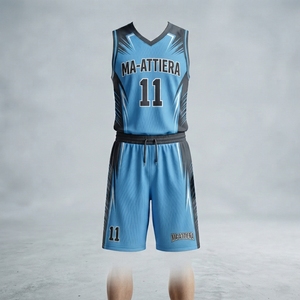 Ensemble short et maillot de basket-ball personnalisé bleu ciel et gris, uniforme d'équipe graphique, vêtements de sport par sublimation, maille respirante, OEM ODM - Product Image 4