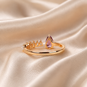 Anillo de Diamante Cultivado en Laboratorio con Gema Púrpura |   Anillo Abierto Ajustable de Oro de 14K con Corte de Pera |   Joyería de Lujo con Claridad VVS-VS para Mujer - Product Image 4