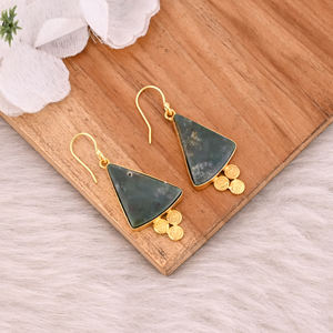 ต่างหูห้อยประดับพลอยอาเกตสีทองเหลืองชุบทอง สำหรับผู้ผลิตเครื่องประดับแฟชั่นแบบสั่งทำ - Product Image 3