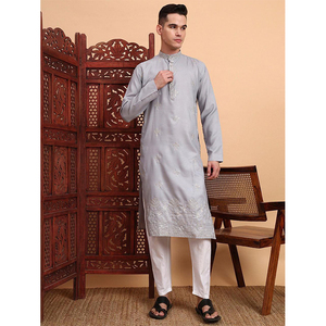 Ropa Tradicional para Hombres, Estilo Fiesta y Boda, Kurta de Algodón con Bordado y Pijama de Algodón de Fabricante Indio - Product Image 1