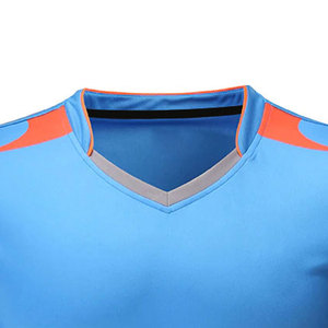 Vente directe d'usine, uniforme de badminton respirant 100% polyester, fabriqué au Pakistan, vêtements de sport pour hommes - Product Image 6