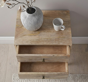 โต๊ะข้างเตียงไม้โอ๊คสไตล์นอร์ดิกมินิมอล ดีไซน์แบบโบราณสไตล์ฟาร์มเฮาส์ สำหรับวิลล่า เฟอร์นิเจอร์ห้องนอนไม้ - Product Image 4