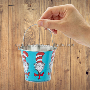 Pequeño Cubo de flores impresas para mesa y decoración de jardín, adorno festivo personalizable para el hogar, acabado recubierto de polvo - Product Image 4