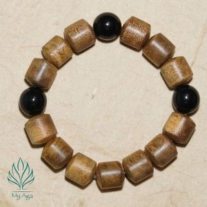 Bracelet en bois d'agar naturel, best-seller, longueur 20 cm, AL-SB-0015-12, avec 3 perles de corail au dos et 14 perles de bois d'agar en forme de baril - Product Image 3