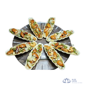 [TOP RATED] | Boat Mixed Nuts Tart Handmade Crispy Pastry For Tea Time Dessert <b>Bakery</b> Supply Factory Vietnam - Product Image 1