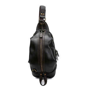 Bolso Bandolera Unisex de PU Impermeable Estilo Vintage Personalizado OEM con Cierre de Cremallera y Broche, y Correa con Amortiguación de Aire, Venta al por Mayor de Fábrica - Product Image 6