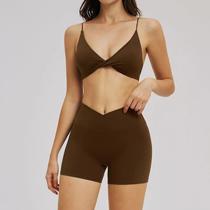 Ensemble de shorts de yoga respirants grande taille 2026 pour femme – Tenue de sport légère pour la gym et le fitness - Product Image 3