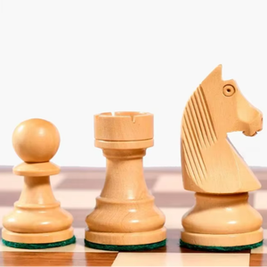 Piezas de Ajedrez Staunton de Lujo para Torneo, Rey y Caballero Alemanes en Madera de Sheesham y Boxwood, al Mejor Precio - Product Image 1