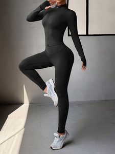 Ensemble de sport trois pièces sans couture Atlaset pour femme : Leggings taille haute, soutien-gorge de sport et veste – Conception personnalisée OEM/ODM, vente en gros - Product Image 3