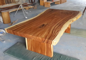 Table de salle à manger moderne en bois massif de Suar séché, grande dalle naturelle à bords bruts, unique, pour hôtels, restaurants et cuisines - Product Image 5