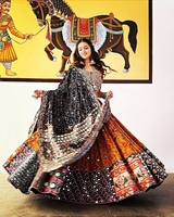 Ensemble Lehenga Choli pour femmes, tenue traditionnelle indienne pour mariage et fêtes, en coton, longueur au sol, coupe ample, avec imprimé dessiné à la main