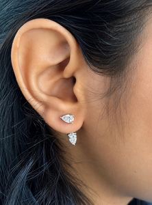 Boucles d'oreilles créoles en or massif 14 carats avec diamants taille poire de 0,51 carat chacun, bijoux raffinés pour femme, cadeau de mariage ou de promesse pour les amoureux - Product Image 1