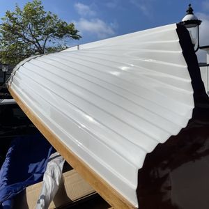 Bateau à rames en bois Whitehall de 12 pieds avec renfort en gelcoat et pagaie pour lac (option siège coulissant) (375Lx104Wx68H Cm) - Product Image 6