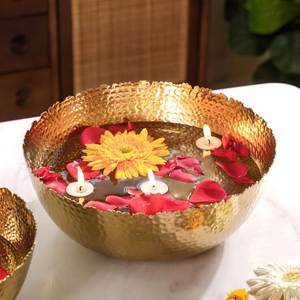 Bol Urli en métal de qualité supérieure avec texture martelée, idéal pour les cadeaux et les centres de table pour occasions spéciales - Product Image 1