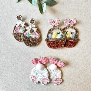 Boucles d'oreilles multicolores perlées en forme de lapin de Pâques avec pompon, motif Joyeuses Pâques et lettres, pour femmes et filles, collection boutique - Product Image 4