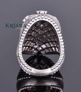 Anillo Religioso de Plata 925 para Mujer con Zafiro y Diamante Cultivado en Laboratorio, Diseño de Cruz para Ceremonias - Product Image 4