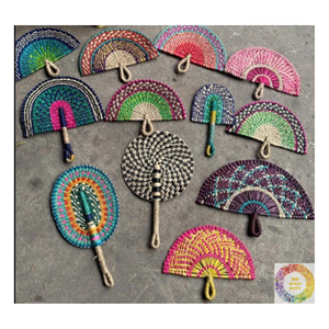 Éventail en Palmier Naturel Écologique Fait Main en Paille – Ventilateur Décoratif Durable pour la Maison, Mariages, Plages et Complexes Hôteliers – Vente en Gros - Product Image 6