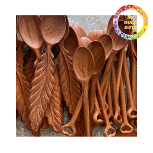 Cuchara de Madera Ecológica, Utensilio de Cocina de Madera Natural para Cocinar, Mezclar y Servir Alimentos - Product Image 1