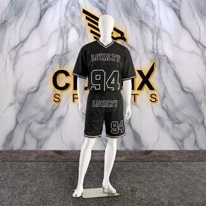 Ensemble T-shirt et short en mesh respirant à séchage rapide pour le sport, la course et l'entraînement, personnalisable avec logo, idéal pour l'été - Product Image 2