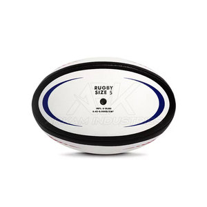 Ballon de rugby durable avec une matière antidérapante pour l'entraînement au passage et les séances en extérieur - Product Image 4