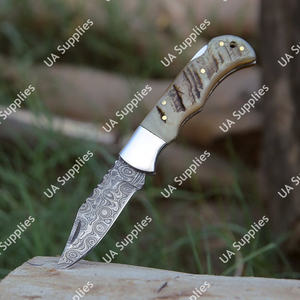 Couteau de poche pliant professionnel en acier Damas forgé à la main, qualité industrielle, ultra-affûté, avec manche en os de chameau, pour survie et usage tactique - Product Image 5