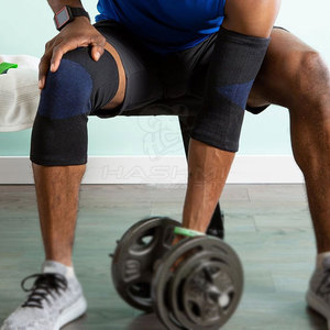 El diseño ligero y transpirable ofrece comodidad, soporte y protección para las articulaciones del codo durante los entrenamientos. - Product Image 4