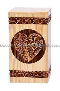 Urnes en bois professionnelles adultes de cendres humaines soutenant des urnes en bois personnalisées - Product Image 5