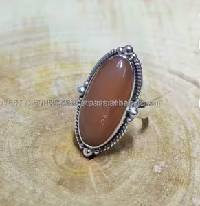 925 Sterling Silver Peach Moonstone Ring Bijoux de pierres précieuses bohème faits à la main pour fiançailles mariage-cadeau d'anniversaire pour femme - Product Image 4