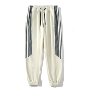 Conjunto Deportivo de Poliéster con Cierre de Cremallera Personalizado de Alta Calidad al por Mayor para Hombre - Product Image 4