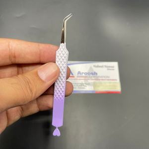 Pince à épiler à cœur double ton à 45 degrés Pince à épiler d'extension de cils en acier inoxydable de haute qualité - Product Image 1