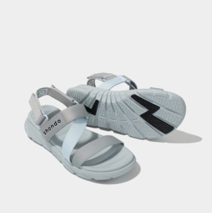 Sandalias Deportivas con Diseño Elegante en Azul Cielo y Gris, Duraderas, con Aleación Antimolécular - Product Image 1