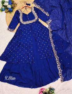 Ensemble Cape et Dupatta Luxe Festif, Ensemble Cape et Jupe au Charme Régal, Ensemble Cape Lehenga à l'Éclat Majestueux, Cape de Soirée à l'Élégance Éthérée - Product Image 1