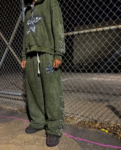 Custom Men's Eco-Friendly Winter Lightweight Cropped Hoodie Wide Leg Sweatpants Set <b>Distressed</b> Hem Graphic Print Streetwear - Product Image 3