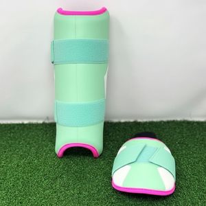 Espinilleras de Béisbol Personalizadas de Colores, Material Duradero, Correas Ajustables, Protección de Alto Impacto para Piernas - Product Image 4