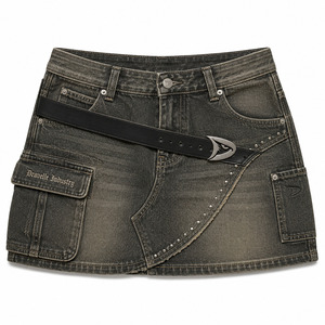 Mini-jupe Cyber Denim pour femme, style Y2K, taille basse, cargo, avec boucle de sangle noire et finition délavée - Product Image 1