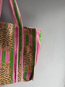 Sac fourre-tout en coton imprimé tigre rose et vert, motif à panneaux, ouverture supérieure, sac de shopping tendance, idéal pour l'été, CADEAU POUR ELLE - Product Image 3