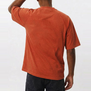 เสื้อยืดผู้ชาย โพลีเอสเตอร์/ผ้าฝ้าย ระบายอากาศ แห้งเร็ว คอกลม OEM แฟชั่นฤดูร้อน ทรงปกติ ปรับแต่งได้ คุณภาพสูง - Product Image 4