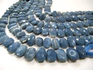 Cuentas de Ópalo Azul Natural Facetadas Ovaladas de 10x14 mm, Vendidas por Hilo de 10 Pulgadas de Largo - Product Image 3