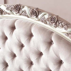 Ensemble de chambre à coucher de luxe en bois de mahogany massif, design européen, lit king size, tête de lit capitonnée, tables de chevet, repose-pieds pour appartement - Product Image 4