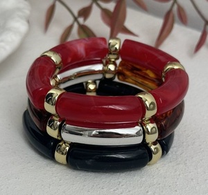 Bracelet en résine de qualité supérieure avec une beauté artistique distinctive, bijoux élégants pour femmes et jeunes passionnées de mode - Product Image 3