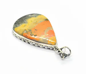 Colgante de Plata de Ley Tranquil Harmony con Gema de Jaspe Abeja en Engaste Solitario, Estilo Vintage, Unisex, para Uso Diario - Product Image 2